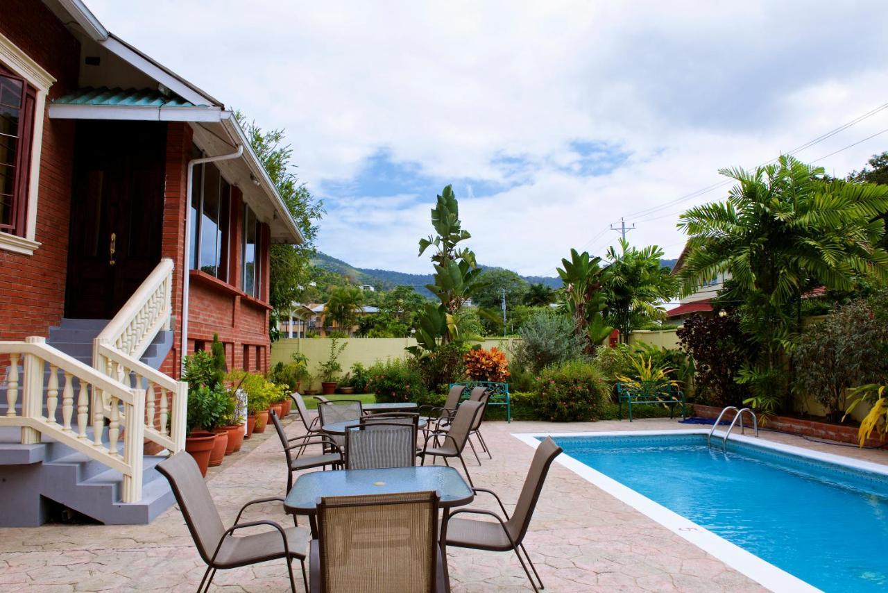 Heritage Inn Trinidad Belmont Exteriér fotografie